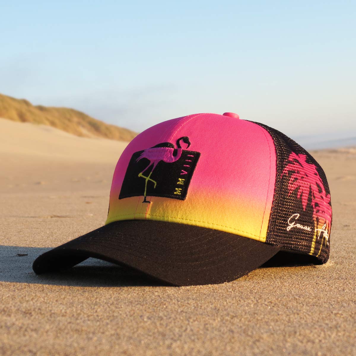 Grace Folly Beach Trucker Hats for Women- Snapback Baseball Cap for Summer (Flamingo)